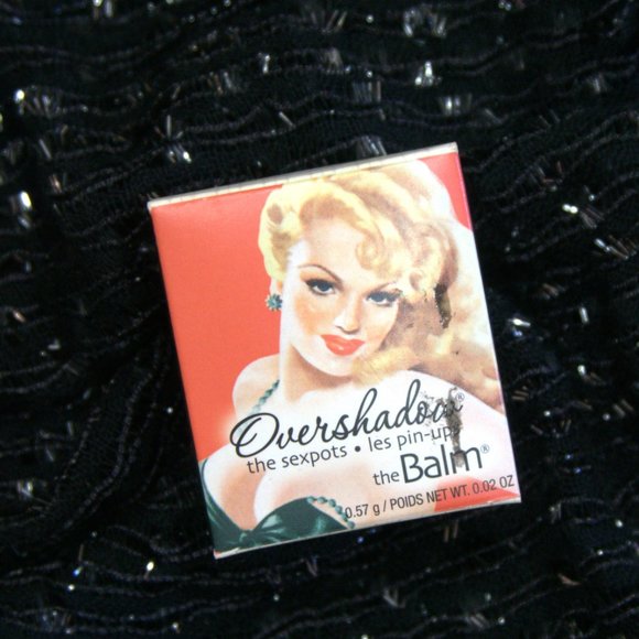 OVERSHADOW HIGH SHIMMER MINERAL EYESHADOW Net wt 0.02 oz / 0.57 g - Picture 2 of 9